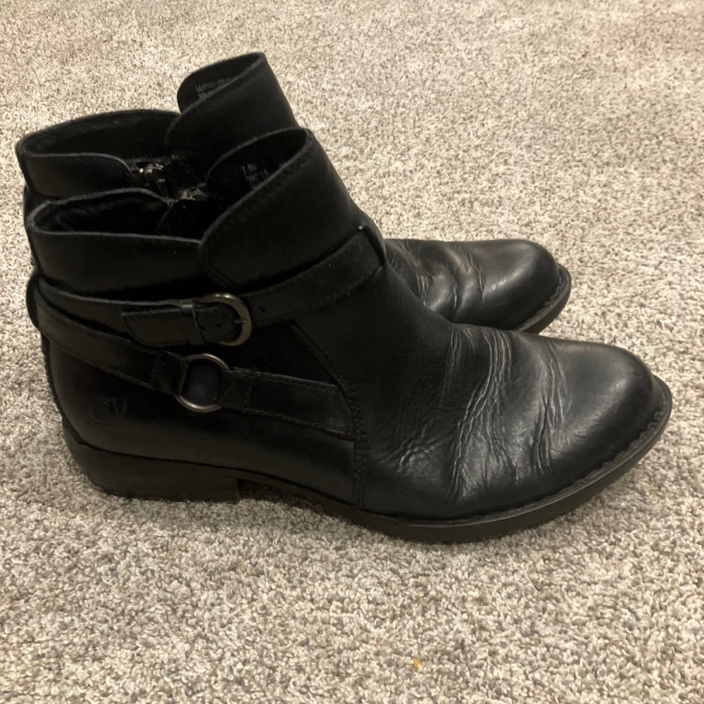 Born Chaval Black Leather Moto Ankle Boots Buckle Zip Womens 7.5 M Biker Grunge